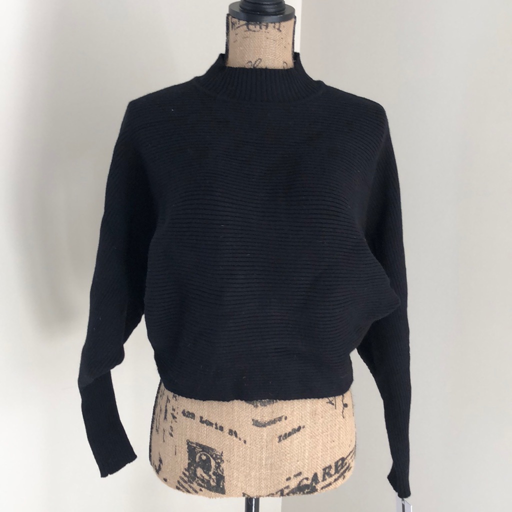 Nwt Goodnight Macaroon Blk Ribbed Batwing Sweater